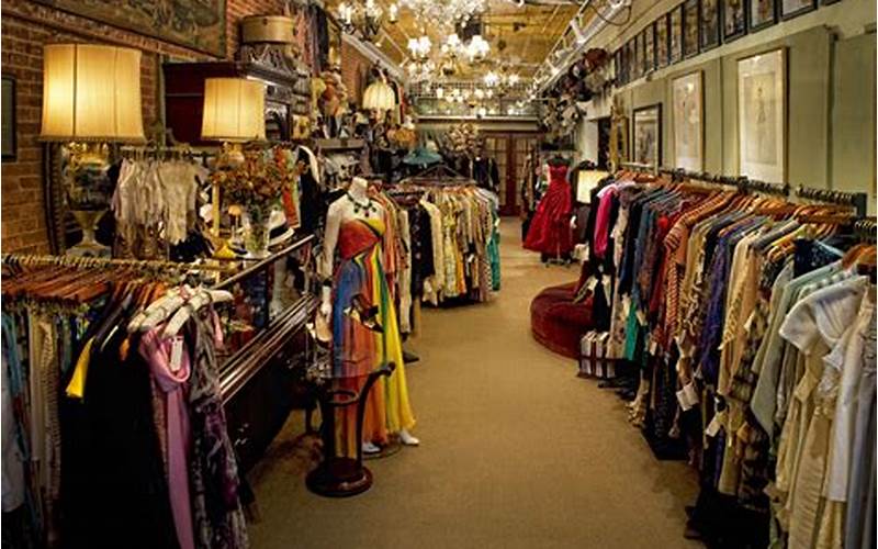 Vintage Fashion Stores